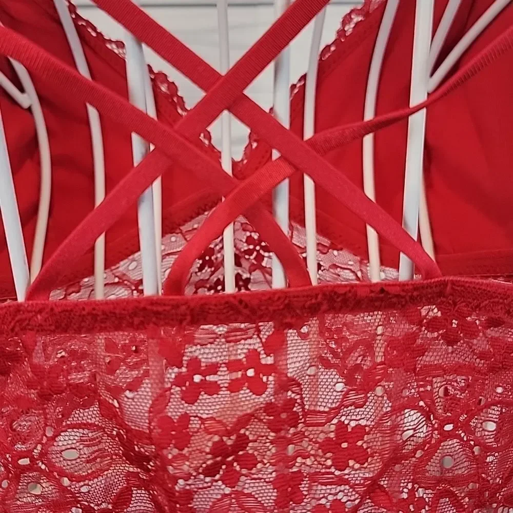 Flirtitude bralette candy apple red strappy backline Women's Size S